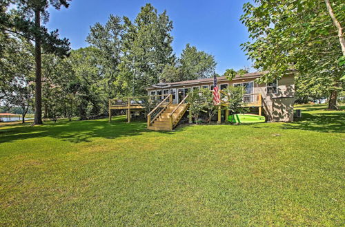 Foto 4 - Bright Hot Springs Home w/ Lake Access, Dock