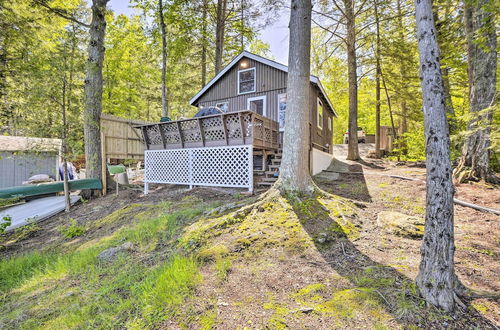 Photo 2 - Pet-friendly Ellsworth Cottage on Branch Lake