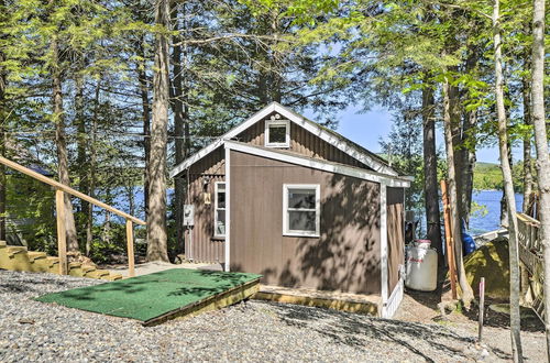 Photo 3 - Pet-friendly Ellsworth Cottage on Branch Lake