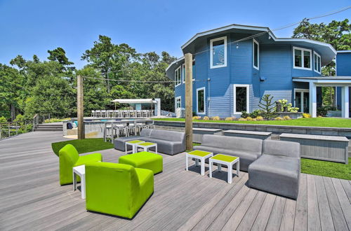 Foto 27 - Southern Shores Retreat w/ Expansive Outdoor Space