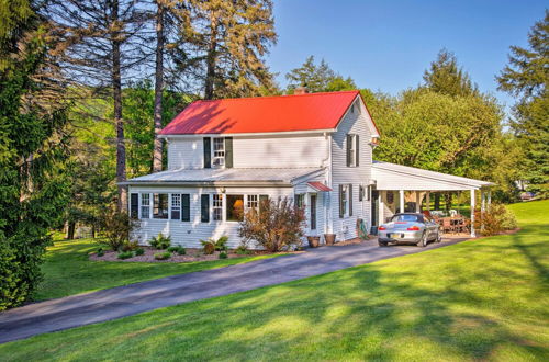 Foto 11 - 3-acre Lodge w/ Snowmobile & Four-wheeling Trails