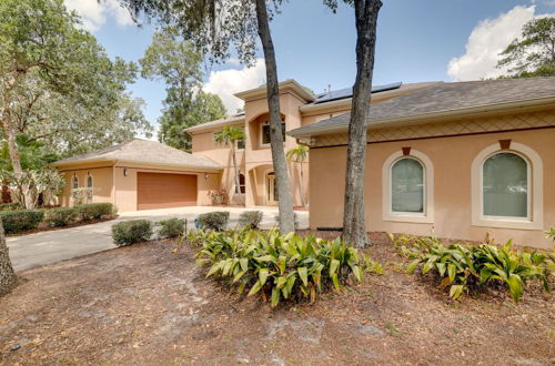 Photo 29 - Contemporary Brandon Home w/ Pool & Game Room