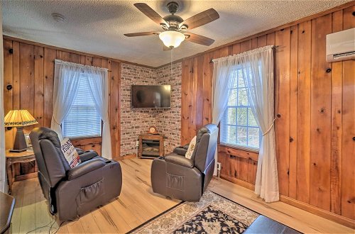 Photo 15 - Cozy Knoxville Getaway ~ 8 Mi to Downtown