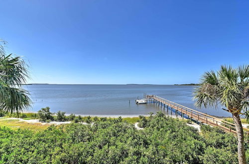 Photo 10 - Beachfront Cedar Key Condo w/ Pool, Spa & Views