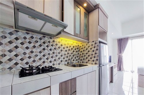 Foto 5 - Homey And Best Choice Studio 16Th Floor Casa De Parco Apartment