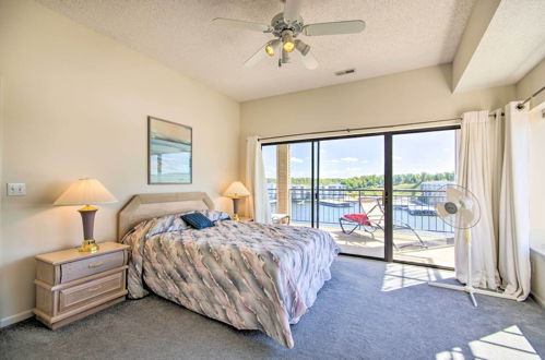 Photo 22 - Bright Waterfront Condo w/ Resort Amenities