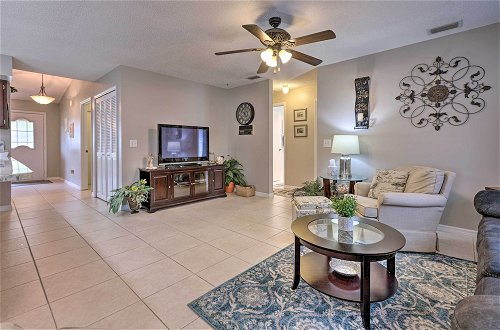 Foto 9 - Centrally Located Deltona Home With Pool & Yard