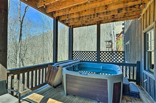 Photo 35 - Franklin Vacation Rental w/ Hot Tub & Pool Access