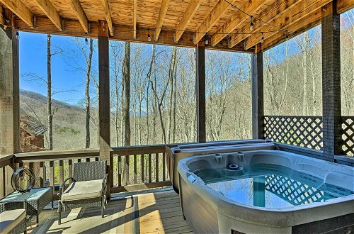 Photo 27 - Franklin Vacation Rental w/ Hot Tub & Pool Access