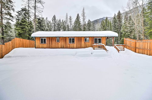 Photo 3 - Rustic Cabin - 11 Miles to Glacier National Park