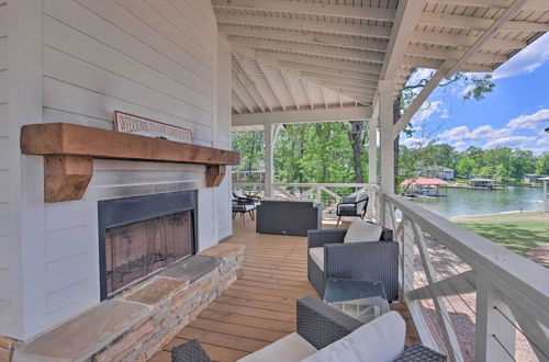 Photo 11 - Luxe Lakefront Getaway w/ Porch + Water View