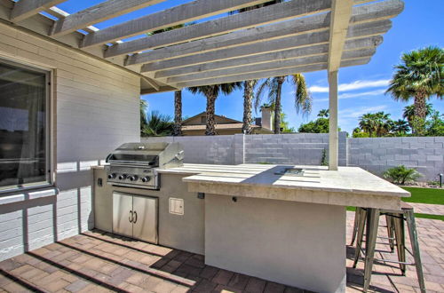 Foto 4 - Pet-friendly Scottsdale Oasis w/ Pool & Bbq