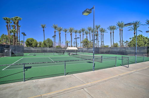 Foto 37 - Palm Desert Oasis: Pool, Hot Tub & Tennis Court