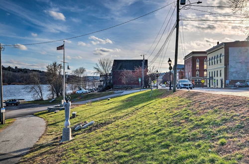 Photo 6 - Downtown Hallowell Retreat w/ Water Views