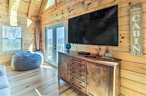 Photo 7 - Peaceful Free Union Cabin w/ Deck & Mtn Views