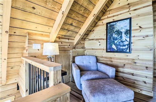 Foto 2 - Peaceful Free Union Cabin w/ Deck & Mtn Views