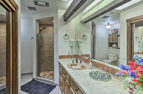 Photo 6 - Elegant El Paso Condo ~ 10 Mi to Downtown