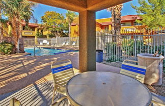 Foto 2 - Phoenix Abode: Pool Access, Near Bellair Golf Club