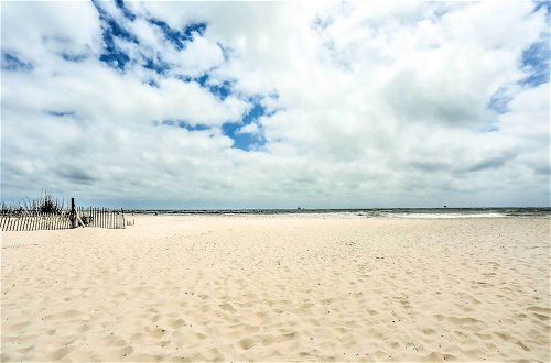Photo 13 - Premium Gulf Shores Family Escape - Walk to Beach