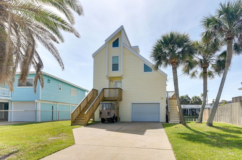 Photo 23 - Canal-front Jamaica Beach Home Rental w/ Boat Dock