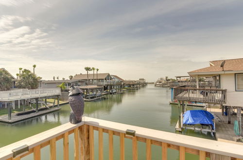 Photo 16 - Canal-front Jamaica Beach Home Rental w/ Boat Dock