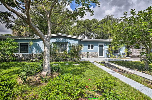 Photo 19 - Shady & Eclectic Fort Lauderdale Dwelling w/ Yard