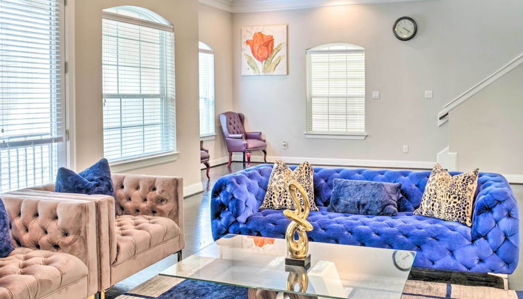 Photo 1 - Pet-friendly Houston Townhome, 6 Mi to Dtwn