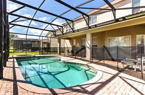 Foto 1 - Spacious Kissimmee Villa - 3 Mi to Disney World