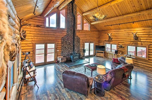 Foto 14 - Stunning Mountain-view Ranch on 132 Acres