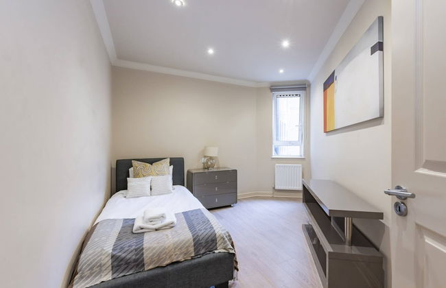 Beautiful 3-bed in the Heart of London With Parking-hosted by Sweetstay - Foto 7