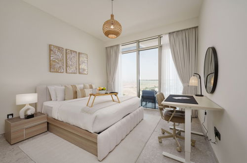 Photo 2 - Maison Privee - Graceful Apt in Prestigious Dubai Hills close to the Golf Course