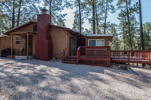 Photo 19 - The Elk Meadow Cozy Cabin