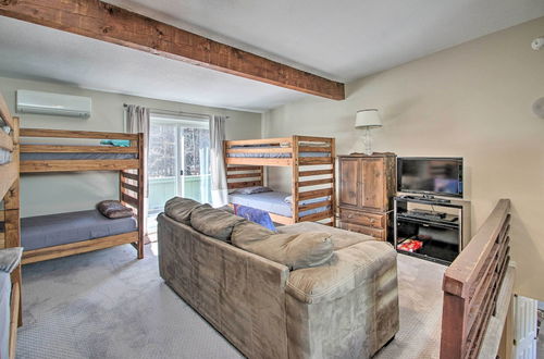 Photo 5 - Cozy Bartlett Condo: 1 Mi to Attitash Ski Resort