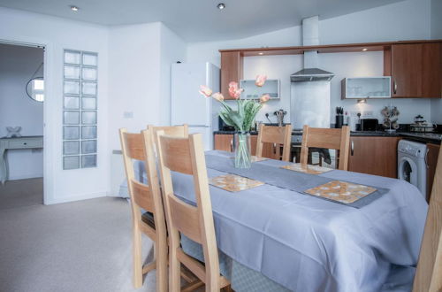 Photo 45 - The Penthouse - 3 Bedroom Apartment - Llanelli