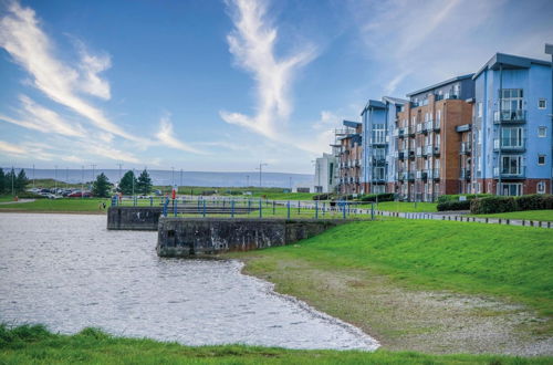 Photo 9 - The Penthouse - 3 Bedroom Apartment - Llanelli