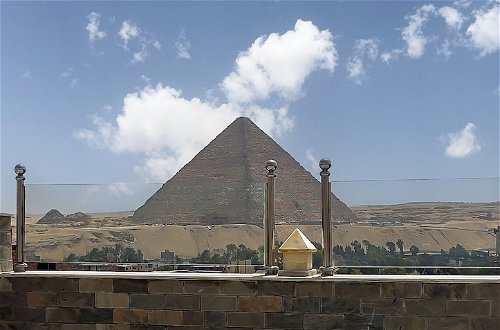 Foto 39 - pyramids tower view inn