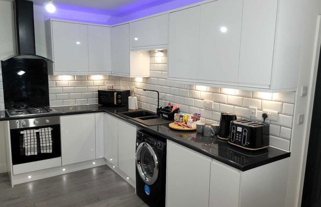 Stunning 2-bed Apartment in Manchester Built 2023 - Foto 8