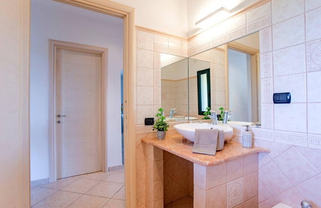 Casa a Telti by Wonderful Italy - Photo 11