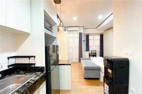 Foto 8 - Cozy And Homey Studio At Vasanta Innopark Apartment