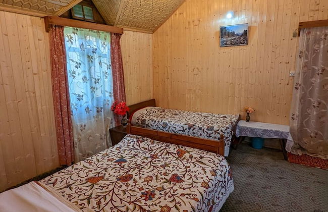 Golden Hopes Group of Houseboats - Photo 4