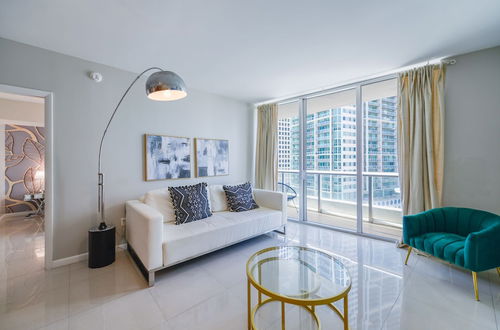 Photo 1 - Amazing Condo at Icon Brickell With Pool