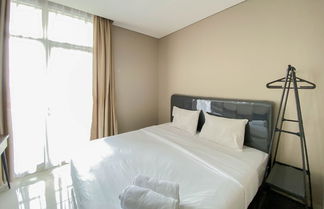 Foto 1 - Cozy And Minimalist Studio Room Ciputra International Apartment