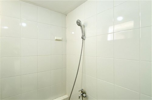 Photo 21 - Great Deal And Comfy 2Br At Bassura City Apartment