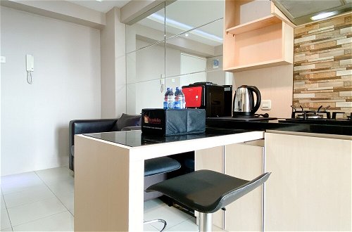 Photo 19 - Great Deal And Comfy 2Br At Bassura City Apartment