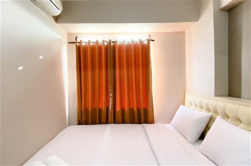 Photo 5 - Great Deal And Comfy 2Br At Bassura City Apartment