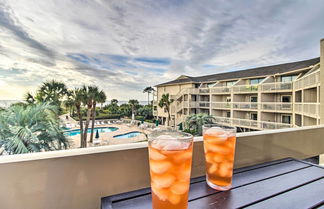 Foto 1 - Hilton Head Island Gem w/ Ocean & Pool Views