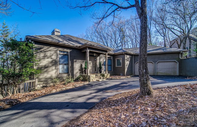 Luxury Mountain Home in Big Canoe! Golf / Lake / EV / Game Room! - Foto 61