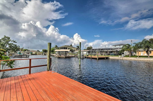 Foto 1 - Canalfront Hudson Home W/private Dock & Yard