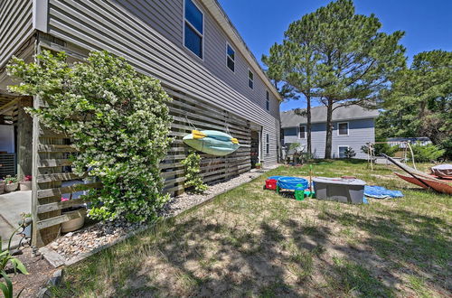 Photo 11 - Nags Head Apt With Patio - 1/2 Mile Walk to Beach