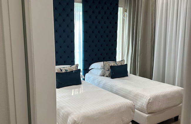 NLM Boutique Suites - Photo 3